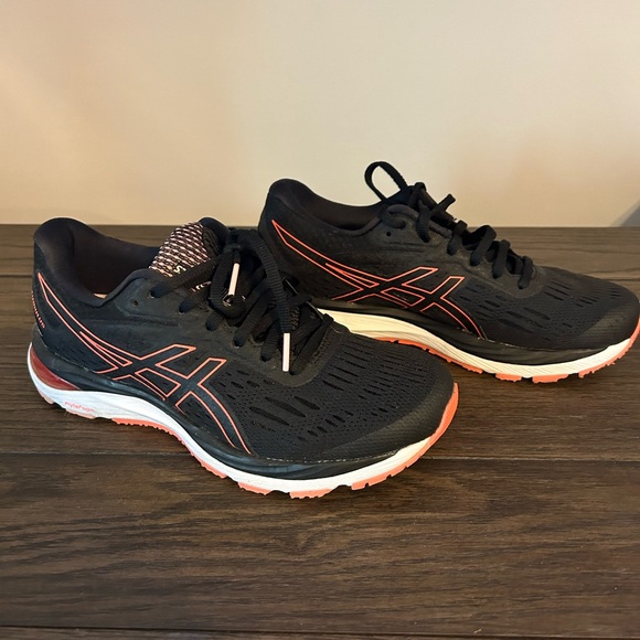 ASICS Sneakers - Picture 1 of 3